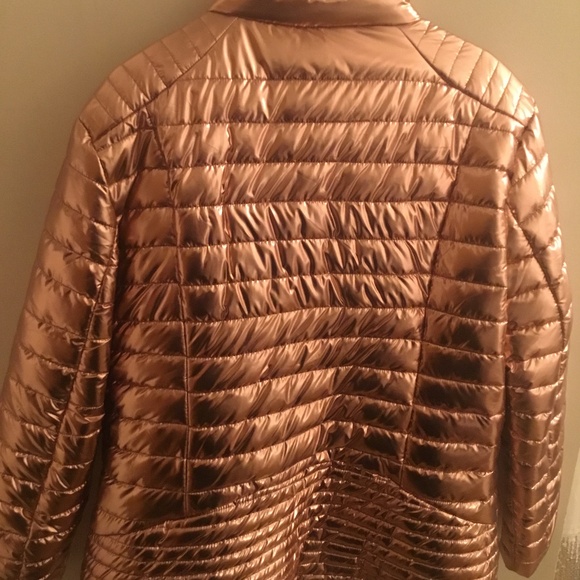 Winter coat - Picture 3 of 4